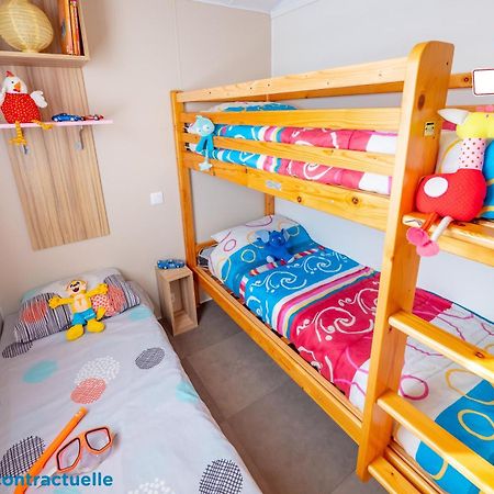 Отель Camping Paradis Sol A Gogo Сент-Илер-де-Рье Экстерьер фото