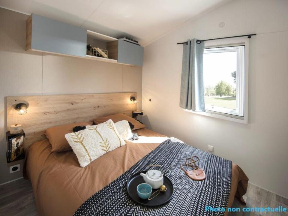 Отель Camping Paradis Sol A Gogo Сент-Илер-де-Рье Экстерьер фото